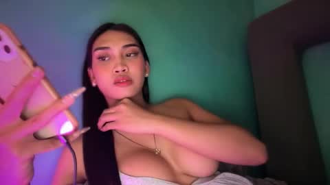 maddison_jade online show from March 5, 12:25 pm