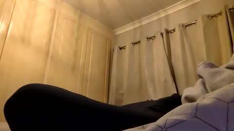 maddogg17 online show from December 19, 9:21 pm