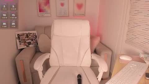 Maddy online show from March 19, 11:09 pm