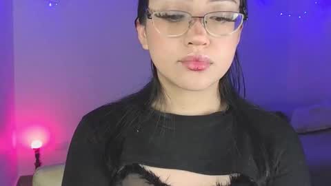   Please followme and rate me your thumbs up online show from December 19, 11:00 pm