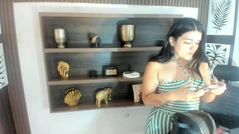 Maddy online show from June 6, 11:38 am