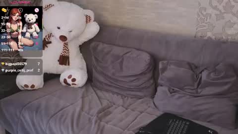 Maddy online show from July 27, 8:22 am