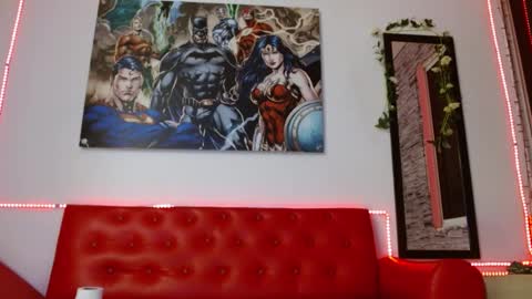 maddystone_ online show from February 22, 1:44 am