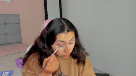 maddyy_moon online show from June 22, 11:28 am