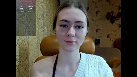 madeleinequincy online show from October 10, 4:18 am