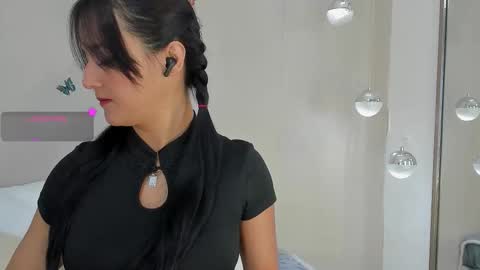  Madeline  online show from March 18, 1:39 pm