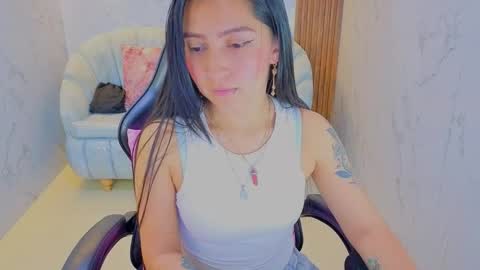 Madhison  online show from March 21, 8:24 pm