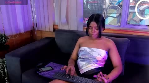 madii lenon online show from May 18, 8:26 pm