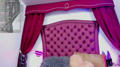 Maddison online show from September 9, 3:01 pm