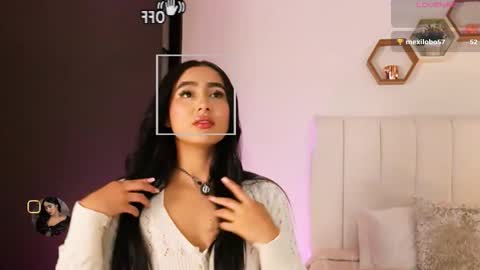 Valentina   1030   530  -  online show from September 20, 5:10 am