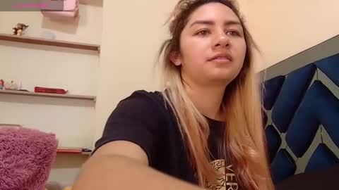 madison_cartter online show from October 9, 7:52 pm