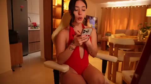 madisonlara online show from July 8, 5:38 pm