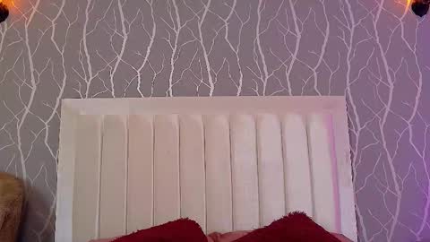    online show from December 19, 12:44 pm