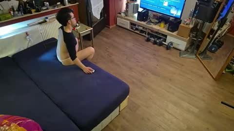 madlymac online show from December 22, 10:27 pm