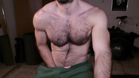 madmax20x online show from April 8, 12:30 pm