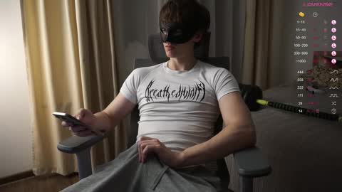 Snapshot of maestro3369 chatting on March 4, 10:38 pm Mike XMaestro 3369 online show from March 4, 10:38 pm