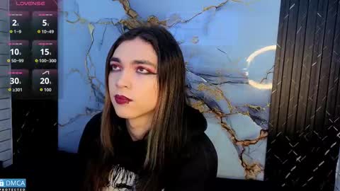 maevekuro online show from February 18, 3:06 am