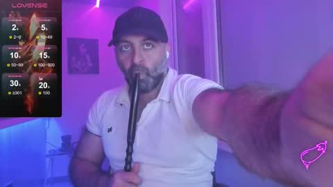 Snapshot of magabear chatting on October 17, 2:59 am Magabear online show from October 17, 2:59 am