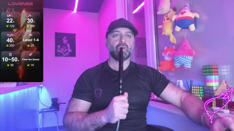 Snapshot of magabear chatting on February 17, 8:27 pm Magabear online show from February 17, 8:27 pm