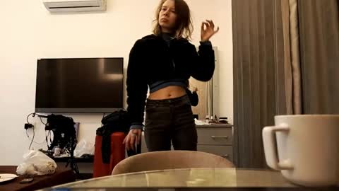 Margaret online show from December 18, 3:18 pm