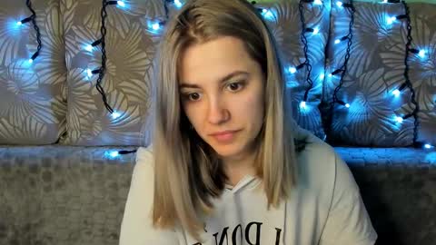 Maggie online show from March 9, 5:22 am