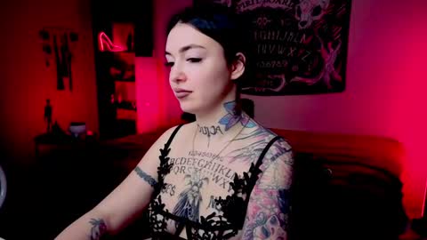 Magic Allie online show from April 15, 7:16 pm