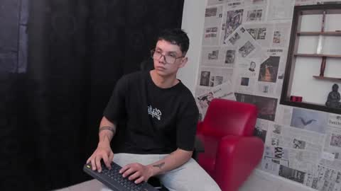 Damian Rivers online show from February 3, 7:52 pm