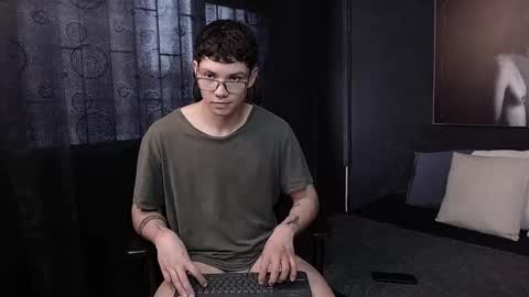 Damian Rivers online show from October 17, 8:46 pm