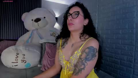 magic_ivone online show from May 11, 2:45 pm