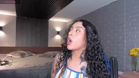 Snapshot of magic_marg chatting on September 29, 10:09 pm Marge online show from September 29, 10:09 pm