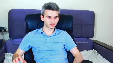 magic_storms online show from August 7, 12:31 am