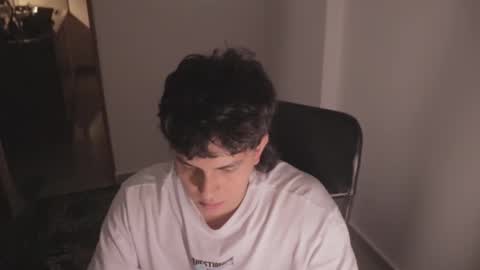 Tony Hoffa online show from January 19, 4:33 am