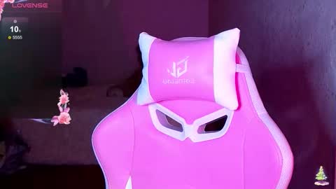 Angel online show from March 30, 7:25 pm