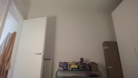 Snapshot of magicsempai chatting on February 17, 11:34 am Magicsempai online show from February 17, 11:34 am