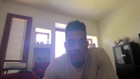 Snapshot of magicsempai chatting on October 9, 11:05 am Magicsempai online show from October 9, 11:05 am