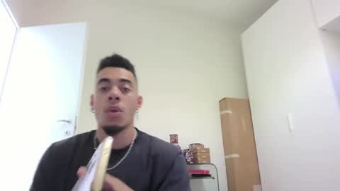 Snapshot of magicsempai chatting on February 3, 11:42 am Magicsempai online show from February 3, 11:42 am