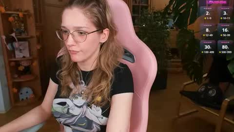 Nicole online show from September 18, 10:58 pm