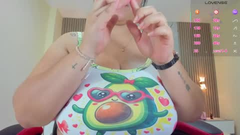 magievans1 online show from April 22, 12:45 pm