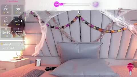 maia_520 online show from October 10, 7:41 pm