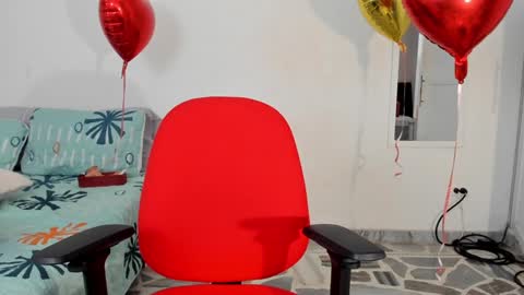 Maia online show from February 26, 12:52 am