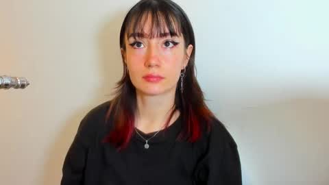 maibys online show from November 2, 4:56 am