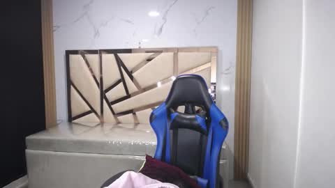 Maily online show from November 21, 3:15 am