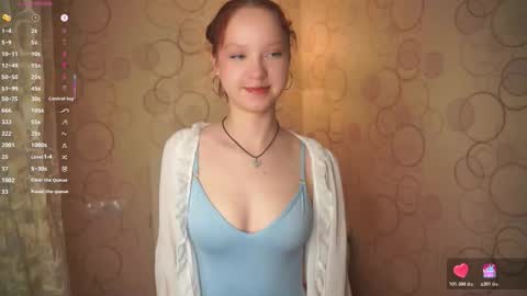 Maisie online show from November 25, 3:00 pm