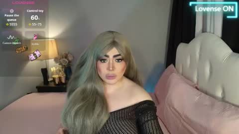 majestydannaxx online show from April 13, 4:06 am