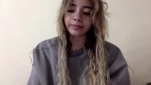 majo_gomezz online show from April 11, 2:05 am