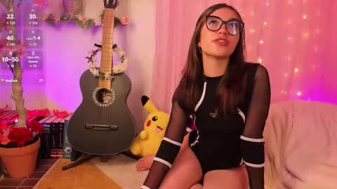 Majo Pretty online show from March 24, 11:00 pm