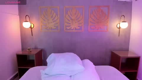 MAJO ROSE  online show from September 30, 7:57 pm