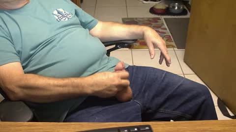 majormike34 online show from May 11, 12:45 pm