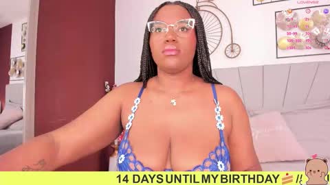 makena online show from October 25, 4:57 am