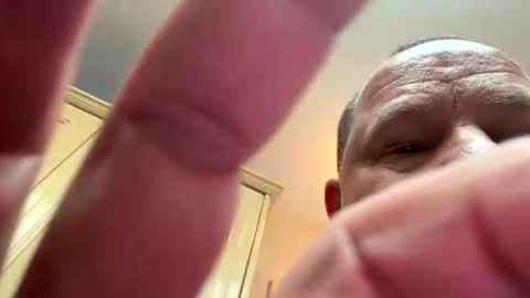 makeyousquirt1969 online show from October 17, 9:19 pm